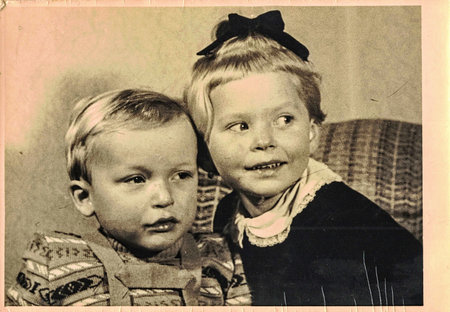 GERMANY - CIRCA 1930s: Vintage photo shows two small children - siblings - brother and sister. About two and four years old.のeditorial素材