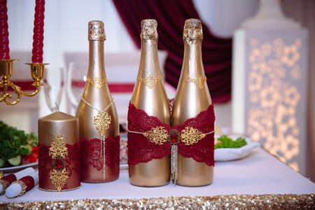 a bottle of champagne, wedding table decoration, decorの写真素材