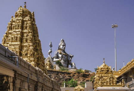Murdeshwar is a city in India on the coast of the Arabian Sea, famous for its two main attractions:...