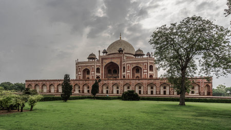 Tomb of Humayun Mausoleum of the Ruler of the Mughal Empire, Delhi