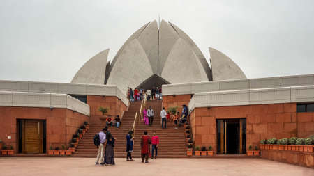 Lotus Temple - the main temple of the BahÃ¡'Ã­ religion in India and neighboring countries, built in 1986のeditorial素材