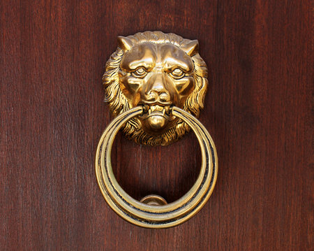 doorknocker