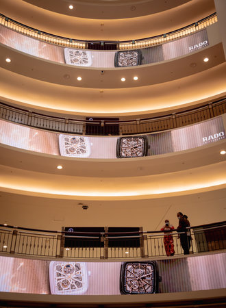 KUALA LUMPUR, MALAYSIA - DECEMBER 04, 2022: KLCC the shopping mallのeditorial素材