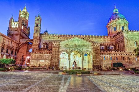 Cathedral of Palermo at nightの写真素材