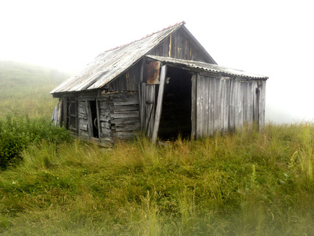 old mountain cabinの写真素材