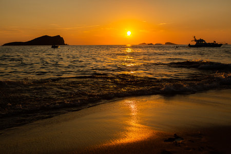 Beautiful sunset on the beach, Koh Lipe, Satun, Thailandの写真素材