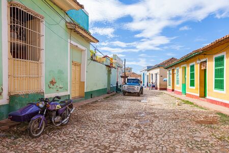 Trinidad, Cuba-October 14, 2016. Water suppliers delivers water in tanker trucks, because the antiquated water system unable to provide people with water.のeditorial素材