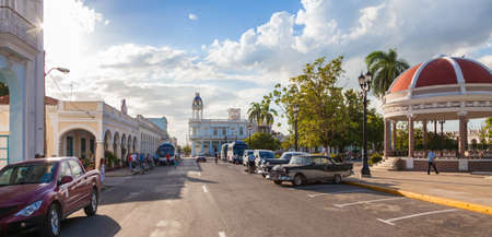 Cienfuegos, Cuba-October 13, 2016. Central square, park, called Parque Jose Marti, surrounded with colonial-era buildings on October 13, 2016 in historical centre of Cienfuegos town of Cuba.のeditorial素材