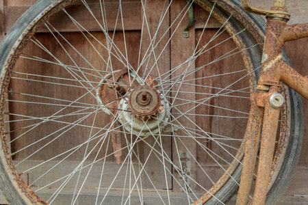  Old Rusty Antique Bicycle の写真素材