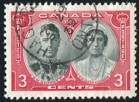 CANADA - CIRCA 1939: stamp printed by Canada, shows King George VI and Queen Elizabeth, circa 1939