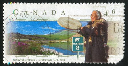 CANADA - CIRCA 1997: stamp printed by Canada, shows  Inuit, circa 1997のeditorial素材