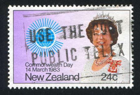 NEW ZEALAND - CIRCA 1983: stamp printed by New Zealand, shows shows queen Elizabeth II, circa 1983のeditorial素材