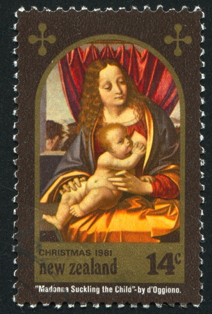 NEW ZEALAND - CIRCA 1981: stamp printed by New Zealand, shows Madonna and Child, by Marco Oggiono, circa 1981の写真素材