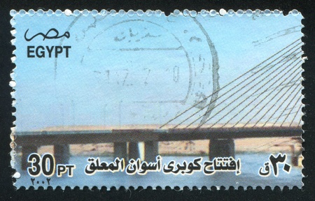 EGYPT - CIRCA 2002: stamp printed by Egypt, shows Bridge and support cables, circa 2002の写真素材