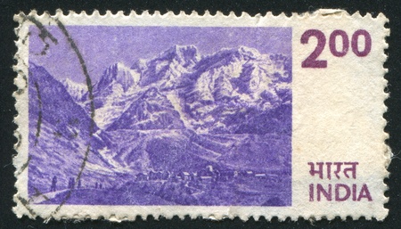 INDIA - CIRCA 1975: stamp printed by India, shows Himalayas, circa 1975のeditorial素材