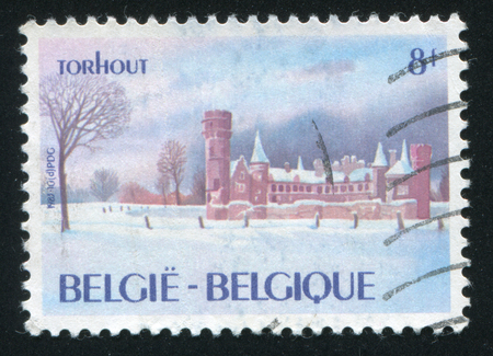 RUSSIA KALININGRAD, 19 OCTOBER 2015: stamp printed by Belgium, shows Wijnendale Castle Torhout, circa 1983のeditorial素材