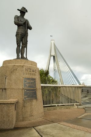 Statue of australian soldier on Anzac Bridge, Australiaのeditorial素材
