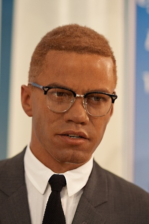 31. MARCH 2011 - MANHATTAN, NEW YORK CITY, USA - wax figure of Malcolm X at Madame Tussauds in New York, USA. Photo taken on 31. March 2011.のeditorial素材