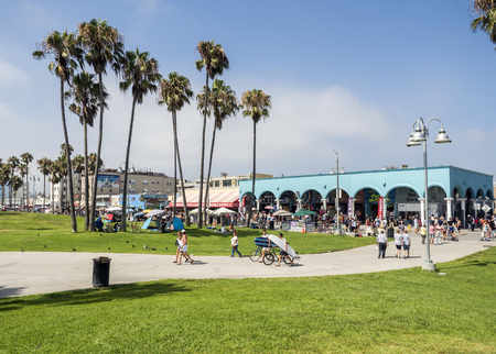 Venice Beach, summer day - on the 12th August 2017 - Venice Beach, Los Angeles, LA, California, CA, USAのeditorial素材