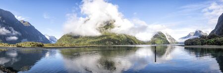 Milford Sound Fjordland, New Zealand, South Island, NZの写真素材