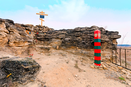 Border post of the Russian Federation and Orthodox memorial crossの写真素材