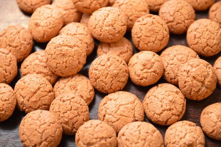 italian amaretti cookies pie