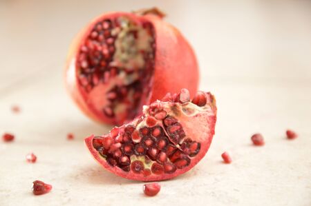 FRESH POMEGRANATE FRUIT FOOD