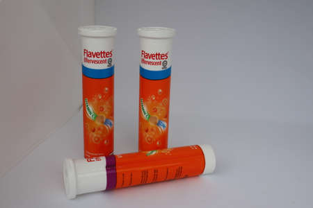 Johor, Malaysia-August 5, 2021: Flavettes Vitamin C Effervescent is used as a dietary supplement to meet increased Vitamin C needs.のeditorial素材