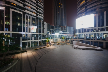 Beijing, China - June 7, 2012: Beijing Sanlitun SOHO Commercial District is a new shopping and recreation district.As the modern building and famous international retail enterprises,more and more chinese people and foreigners to go shopping at here.In recのeditorial素材