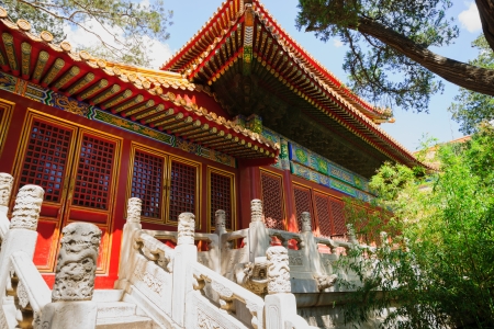 the Forbidden City was built in 1420,it remain intact through the Ming and Qing dynasty.Both in Ming and Qing dynasty,the emperors lived in Forbidden City and managered this country.It is included in the UNESCO world heritage list in 1987,is  the best preのeditorial素材