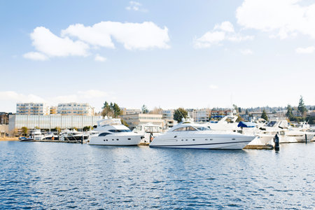 Kirkland, Washington, USA. February 2020. The waterfront of lake Washington in clear weather. View of moored yachts near the shore.のeditorial素材