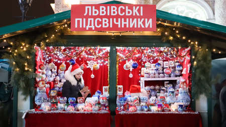 Lviv, Ukraine - January 18, 2019: Sale of hand-painted glass candlesticks on a street counter at the Lviv Christmas Marketのeditorial素材