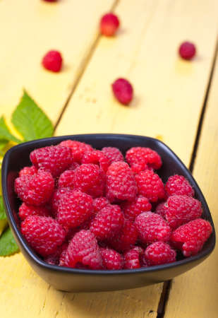 Raspberry in bowlの写真素材
