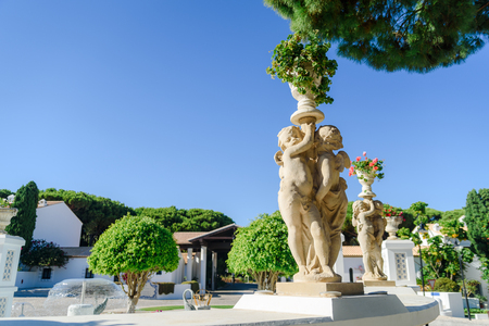 Water fountains inside basin with beautiful statues (stream of clear water from a fountains, white splashes of water, isometric view)の写真素材