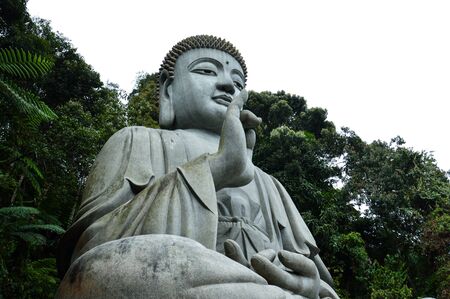 Statue of Qingshui, a Buddhist monk. Statue of Qingshui, a Buddhist monk. The Chin Swee Caves Temple Genting Highland Malaysia.のeditorial素材