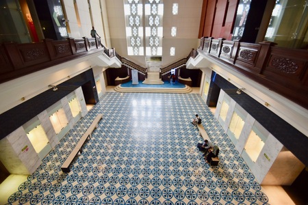 he National Museum is a museum located on Jalan Damansara in Kuala Lumpur, Malaysia. The museum is situated in close proximity to the Perdana Lake Gardens and it provides an overview of Malaysian history and cultureのeditorial素材