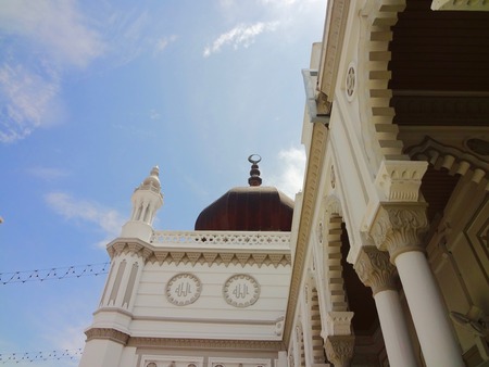 Zahir Mosque- The Zahir Mosque is a mosque in Alor Setar, Kota Setar, Kedah, Malaysia, and the state mosque of the state of Kedah. The Zahir Mosque is one of the grandest and oldest mosques in Malaysia, having been built in 1912.のeditorial素材