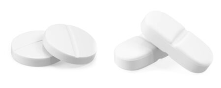 Two pills isolated on white background. 3d illustration High resolutionの写真素材