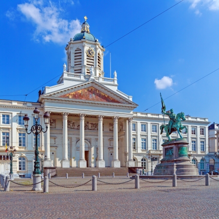 Equestrian statue of Godefoid de Bouillon at Place Royal in front of Art Museum, Brussels, Belgiumのeditorial素材