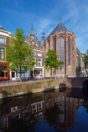 Oude Kerk, Old Church of Delft and Canal, Netherlandsの写真素材