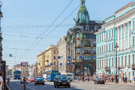 SAINT PETERSBURG, RUSSIA - JULY 26, 2014:  Busy traffic on the main street Nevsky Prospekt in the summerのeditorial素材