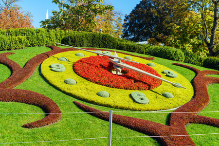 L'horloge fleurie, or the flower clock, in Jardin Anglais park, Geneva, Switzerlandの写真素材