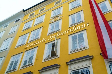 Salzburg, Austria - October 21, 2017: The house in which the famous composer Wolfgang Amadey Mozart was bornのeditorial素材