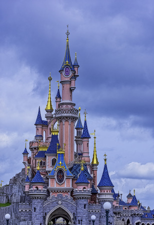 Sleeping Beauty Castle in Disneyland Parisのeditorial素材