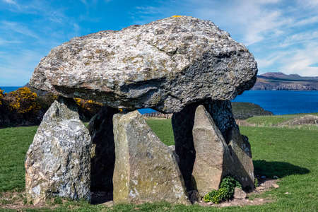 Carreg Samson known as Carreg Sampson, Samson's Stone, or the Longhouse - Pembrokeshire Coast Path...