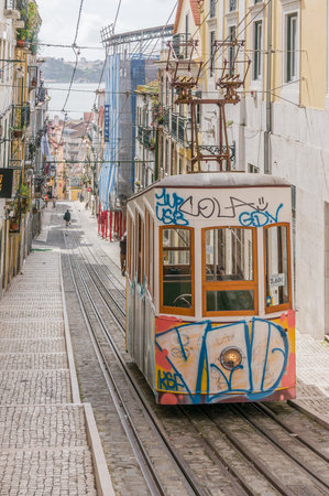 LISBON, PORTUGAL- MARCH 23, 2013: Lisbon's Gloria funicular classified in Bairro Alto in Lisbon, Portugalのeditorial素材