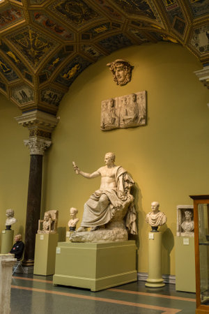 Moscow, Russia - October 29, 2015: Pushkin Museum of Fine Arts is largest museum of European art in Moscow, Russia.のeditorial素材
