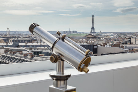 Binoculars telescope and view on Parisの写真素材