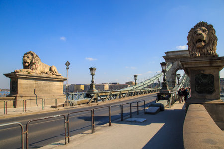 Budapest, Hungary, March 22 2018: Szechenyi Chain Bridge-one of the most beautiful bridges of Budapest, Hungaryのeditorial素材