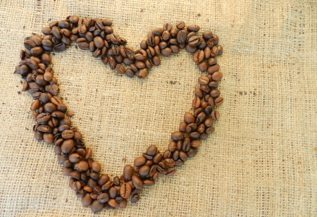Coffee beans heart の写真素材